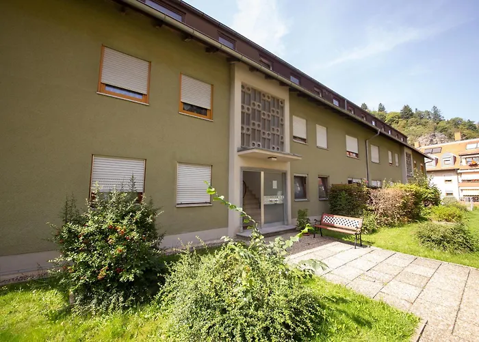 Ferien Und Monteurwohnung Apartman