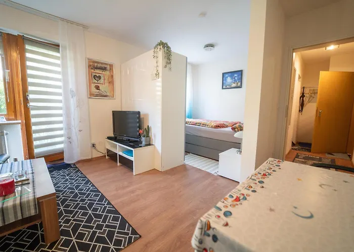 דירה Ferien Und Monteurwohnung